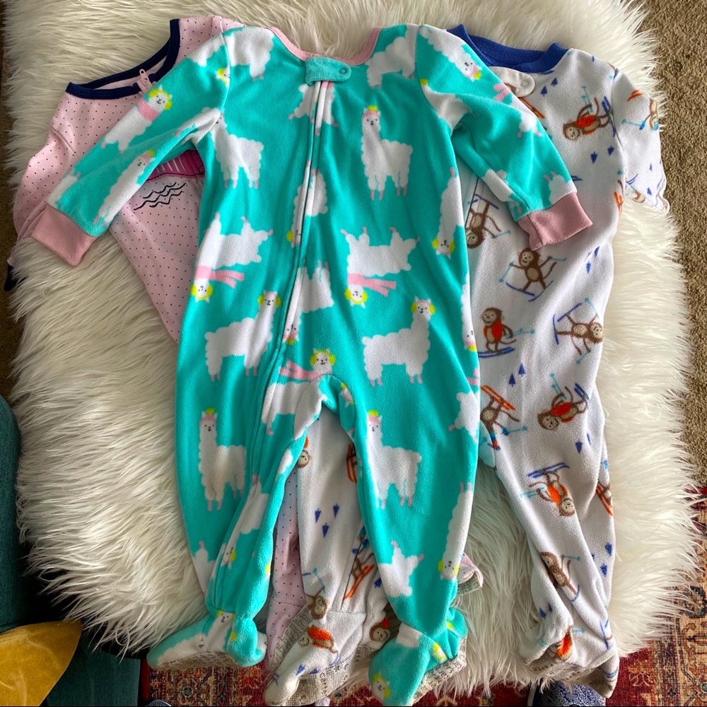 Lot 3 baby girl 12m sleeper pajamas Carter’s Sleep